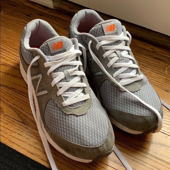 new balance mw411gr2